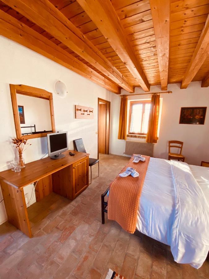 Qui Wolf Udine Hotel Collalto Exterior photo